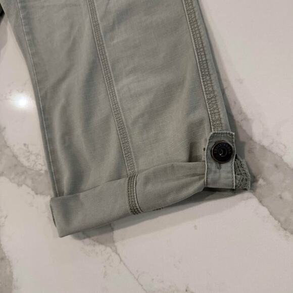 Eddie Bauer Blakely Fit Cropped Cargo Capri Utility Pants Women's 8 Sage Green - Picture 4 of 10